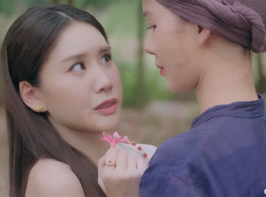 《顽皮小姐的贴身侍卫》-2026/1080P/收藏级清晰度-双女主/爱情-[TH][夸克/迅雷]