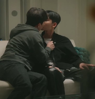 《私人课程》 (2026)-韩国双男主短剧全集-夸克网盘-迅雷网盘