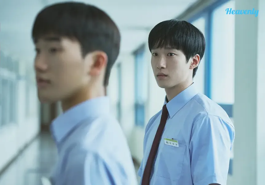 《2班李熙秀》2반 이희수 (2025)-爱情 / 同性 高中少年的苦乐暗恋与纯爱-韩腐[电视剧][夸克网盘]