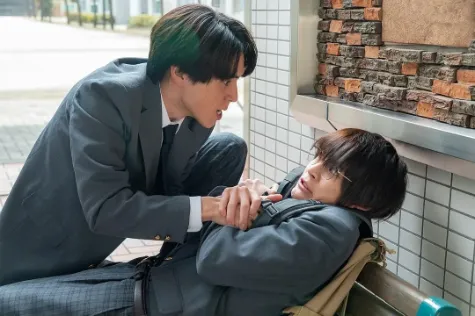 《对你着迷》夢中さ、きみに。 (2021)-剧情 / 校园 奇特魅力怪咖少年的高中荒诞日常-日腐[电视剧][夸克网盘]